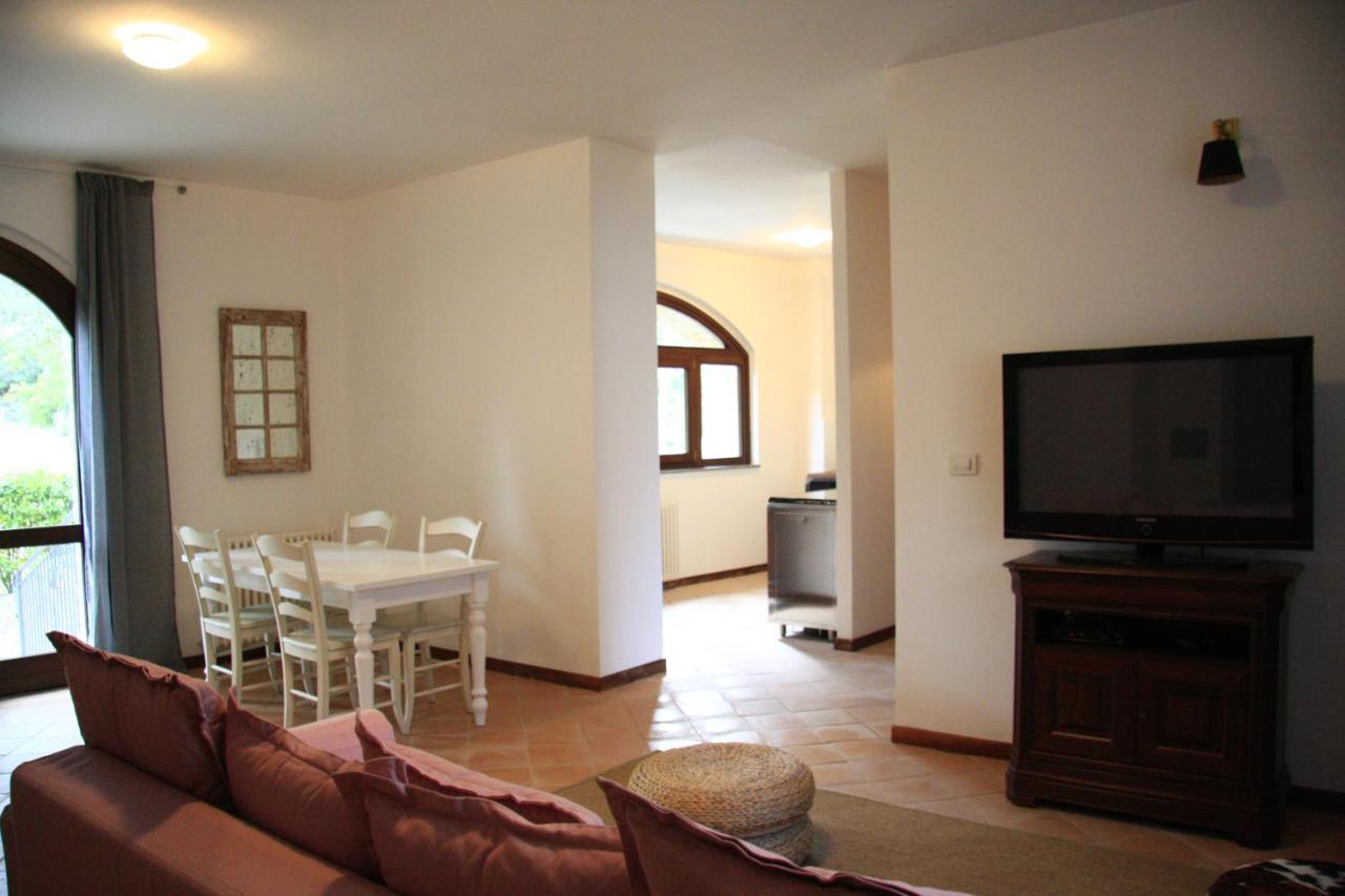 Ht Castello Di Campolongo Apart otel Valfabbrica Dış mekan fotoğraf